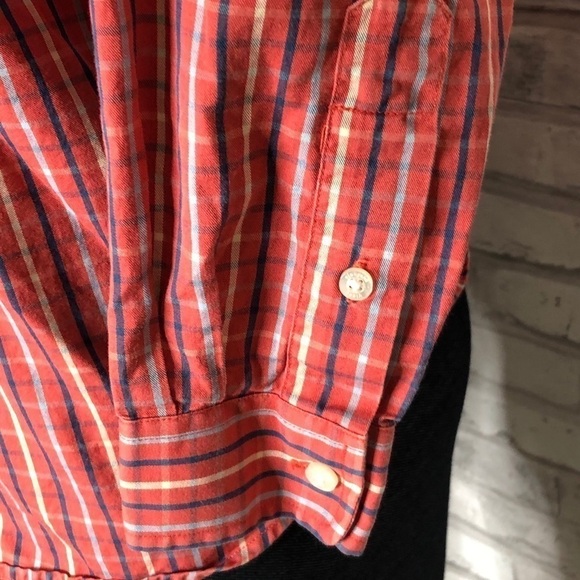 Vineyard Vines red checkered whale shirt, medium - Picture 4 of 6